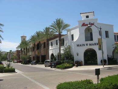 Main Street Shopping (1)