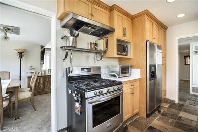 Entry to Formal Dining area