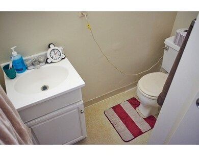 20 Rockland St unit 3, Roxbury, MA 02119 - photo 7