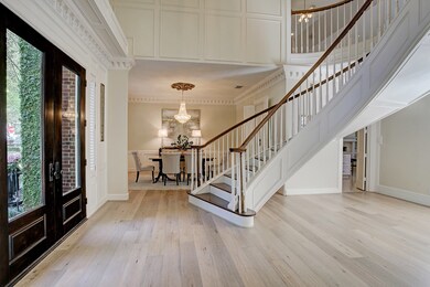 4 Huntington Park Ct, Houston, TX 77024 - photo 3