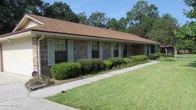 5924 Swamp Fox Rd, Jacksonville, FL 32210 - photo 3