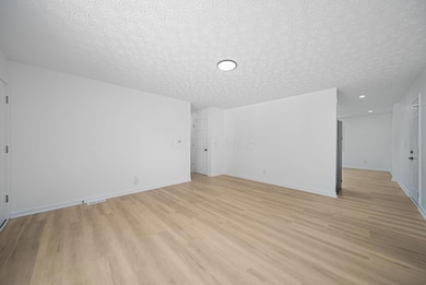 7-web-or-mls-Jordan Clark - 1874 Fleming