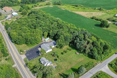 0 6n Route unit 187309, Edinboro, PA 16412 - photo 2