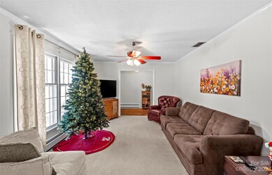 1028 Hunter St, Statesville, NC 28677 - photo 6