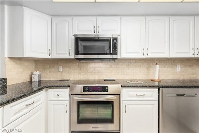 Kitchen 7050 Nantucket Cir #1