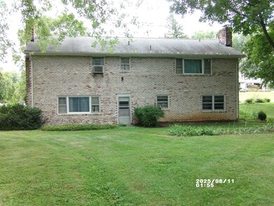 1416 Chatham Rd, Waynesboro, VA 22980 - photo 6