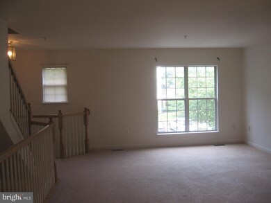 2230 Commissary Cir, Odenton, MD 21113 - photo 2