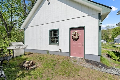 75 Armstrong Ave, Lisbon, NH 03585 - photo 6