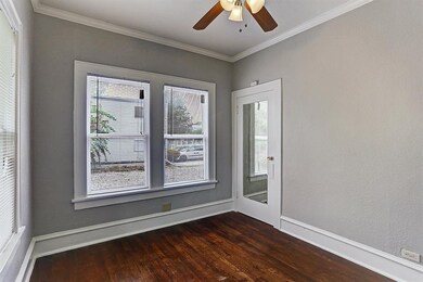 2323 Park St, Houston, TX 77019 - photo 3