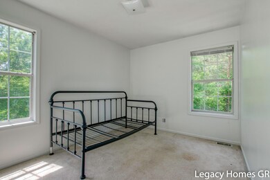 Courtyard Pl 3918-15