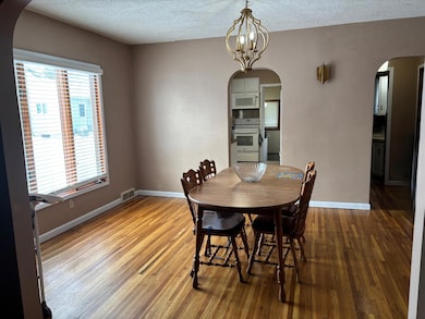 811 Tilden St, Fairmont, MN 56031 - photo 4