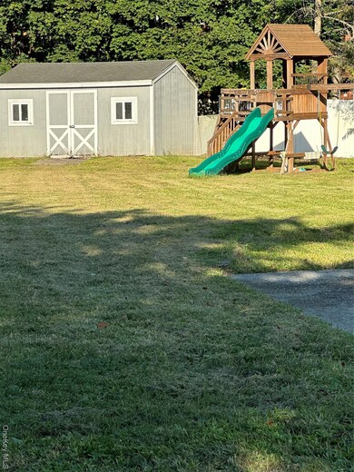 18 Peckham Rd, Poughkeepsie, NY 12603 - photo 4