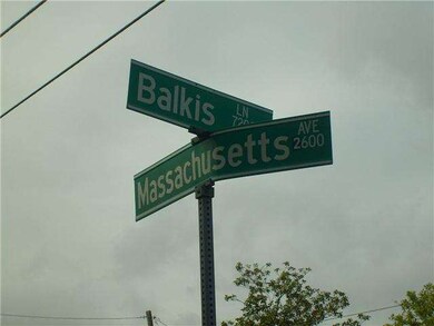 Balkis and Massachusetts Street Sign