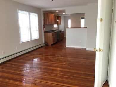 99-101 Hood St unit 2, Springfield, MA 01109 - photo 2