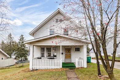 1015 N 11th Ave E, Duluth, MN 55805 - photo 2