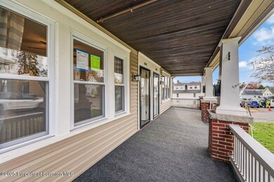 602-604 N Lincoln Ave 05 Large