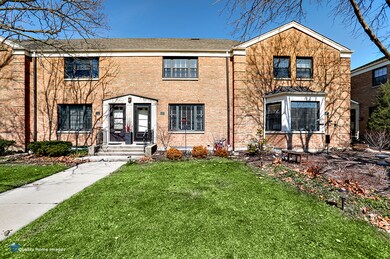 197 Fellows Ct, Elmhurst, IL 60126 - photo 6