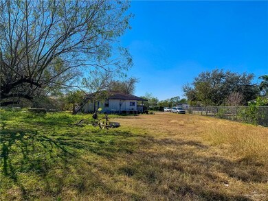 1106 Anacua Cir E, Alamo, TX 78516 - photo 5