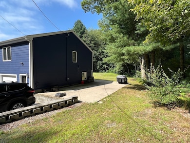 302 Old Post Rd unit 1, Sharon, MA 02067 - photo 5