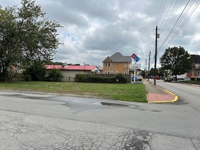 515-517 Pittsburgh St, Connellsville, PA 15425 - photo 3