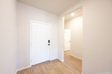 560 Chaco Loop, Seguin, TX 78155 - photo 4