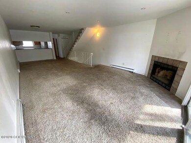 111-166452 Living Room