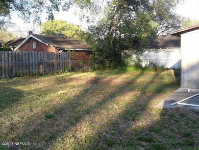 4751 Lawnview St, Jacksonville, FL 32205 - photo 6