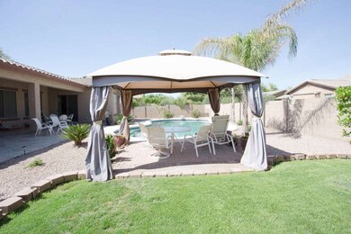 Backyard Gazeebo