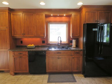 619 Main St, Derby Line, VT 05830 - photo 7