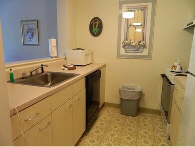 625 Packard's Rd unit 625, Waterville Valley, NH 03215 - photo 4