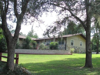 8220 SW 209th Ct Rd, Dunnellon, FL 34431 - photo 2