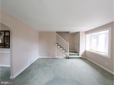 1104 Cobbs St, Drexel Hill, PA 19026 - photo 4