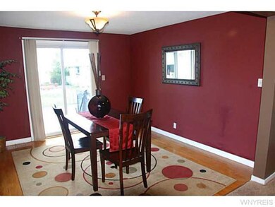 Dining Room. Spacious and modern. Sliding glass do