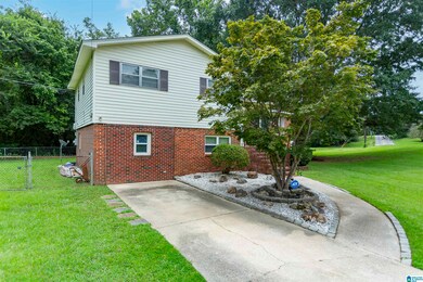 801 Windover Place, Birmingham, AL 35215 - photo 4