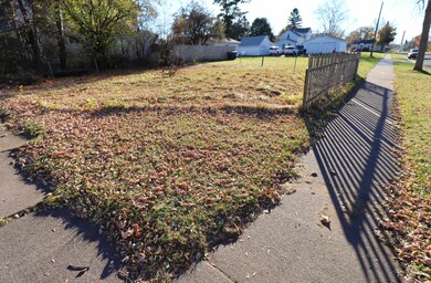 1104 3rd St W, Ashland, WI 54806 - photo 7