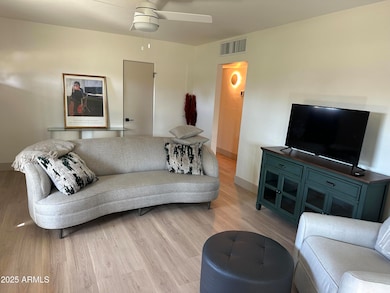 826 E Lamar Rd, Phoenix, AZ 85014 - photo 7