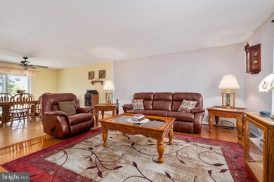 1222 Sedge Ct, Pasadena, MD 21122 - photo 5