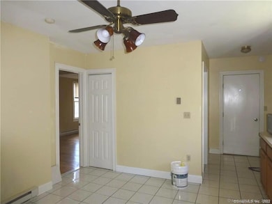 73 William St unit 2, Wallingford, CT 06492 - photo 6