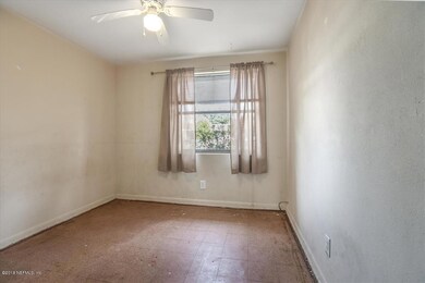 8216 Circle St S, Jacksonville, FL 32216 - photo 7