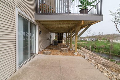 114 Tomahawk Trail SE, Cedar Rapids, IA 52403 - photo 2