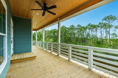 3 Exterior (4 of 5)
