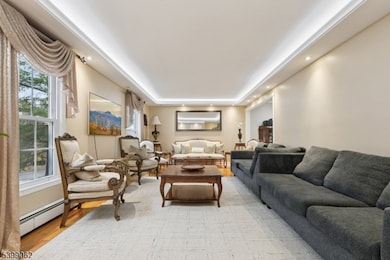 822 Pompton Ave, Cedar Grove, NJ 07009 - photo 7