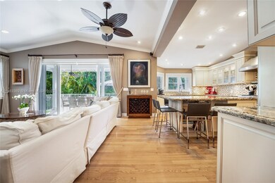 Open Kitchen