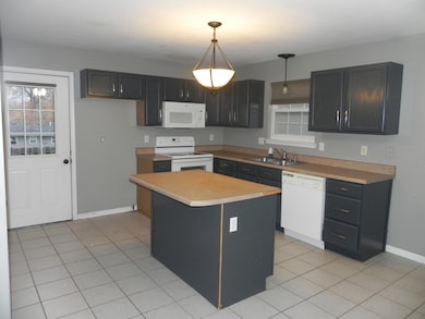 1234 Evergreen Cir, Boonville, MO 65233 - photo 5