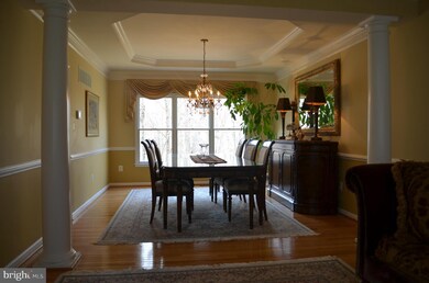 7041 River Oak Ct, Clarksville, MD 21029 - photo 4