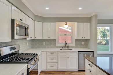 14 Whitmore Dr, Toms River, NJ 08757 - photo 3