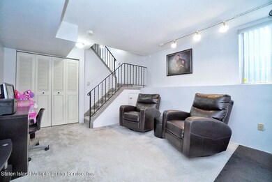 51 Halpin Ave, Staten Island, NY 10312 - photo 6