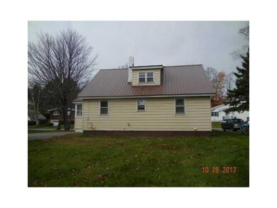 77 New Hampshire St, Millinocket, ME 04462 - photo 4