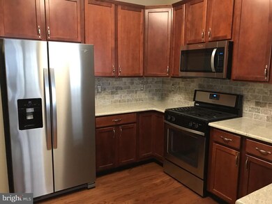 171 Burholme Dr, Trenton, NJ 08691 - photo 2