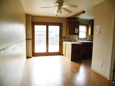 b3- view to dining area